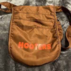 Hooters girl pouch